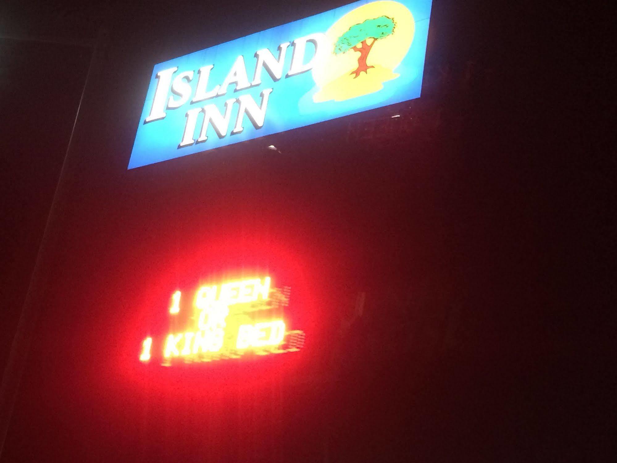 Island Inn Grand Island Exteriér fotografie